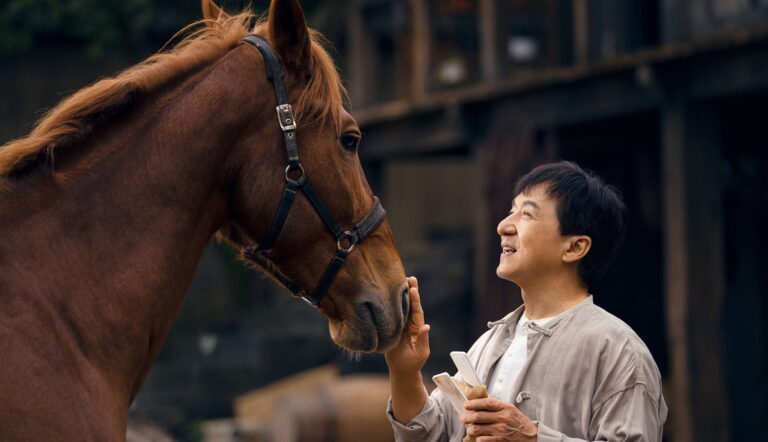POWRÓT LEGENDY! JACKIE CHAN W FILMIE JAK ŁYSE KONIE JUŻ 25 LUTEGO W KINO TV!